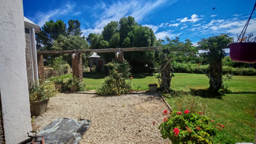 6 Bedroom Property for Sale in Pearston Eastern Cape